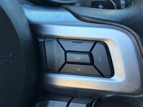 Used 2020 Ford Mustang Premium image 18
