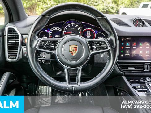Used 2023 Porsche Cayenne AWD/4WD image 27