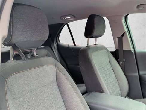 Used 2022 Chevrolet Equinox LT FWD image 24