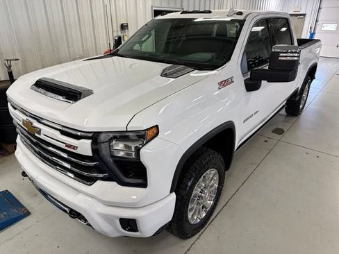 Used 2025 Chevrolet Silverado 2500 LTZ w/ Z71 Chrome Sport Edition AWD/4WD image 45
