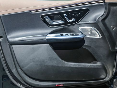 New 2024 Mercedes-Benz EQE 350+ SUV image 18