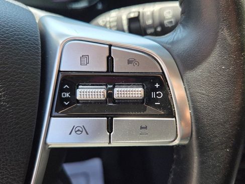 Used 2025 Kia Telluride S FWD image 22