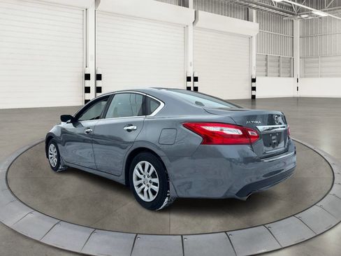 Used 2017 Nissan Altima 2.5 S w/ Power Driver Seat Package image 5