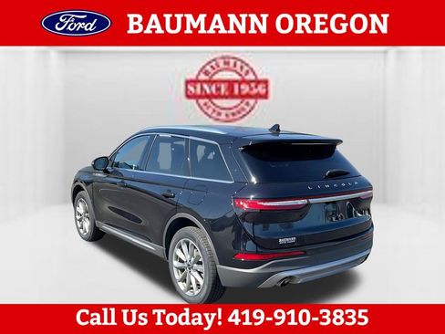 Used 2022 Lincoln Corsair AWD w/ Premium Package image 8