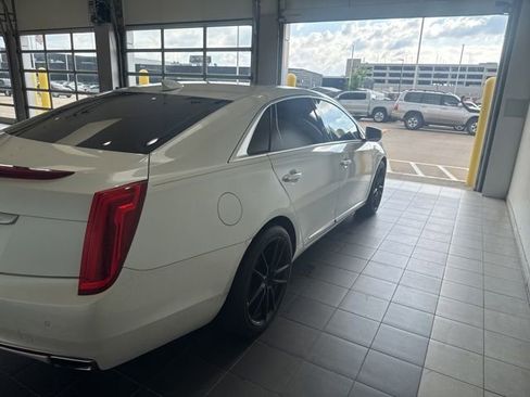 Used 2016 Cadillac XTS Luxury FWD image 5