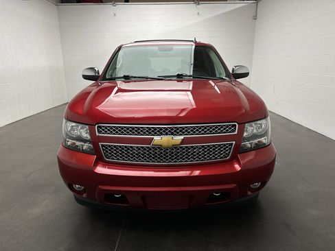 Used 2012 Chevrolet Tahoe LTZ image 3