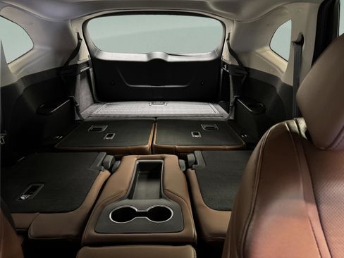 Certified 2023 Acura MDX FWD w/ Technology Package image 40
