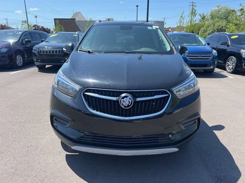Used 2019 Buick Encore Preferred AWD/4WD image 2