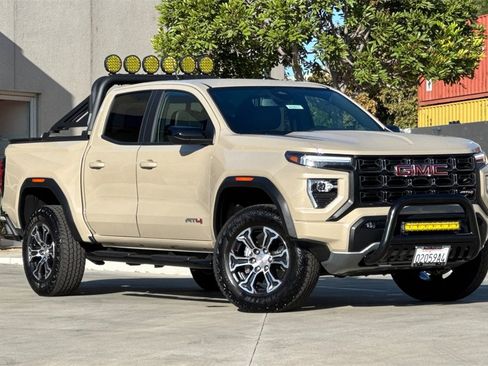 Used 2024 GMC Canyon AT4 w/ Canyon Safety Plus Package image 2