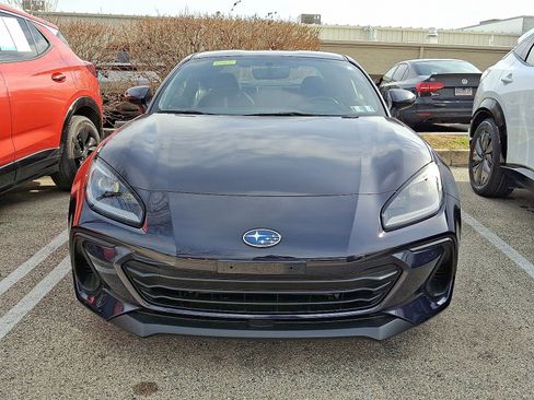 Used 2025 Subaru BRZ Limited image 2