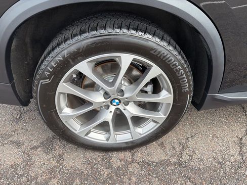 Used 2026 BMW X5 xDrive40i AWD/4WD image 16