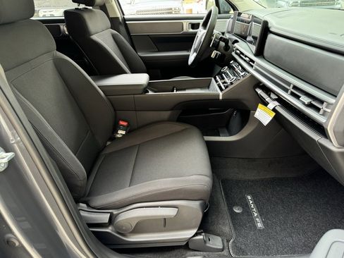 New 2025 Hyundai Santa Fe SE image 13