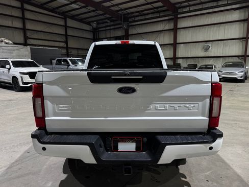 Used 2022 Ford F250 Lariat w/ Lariat Ultimate Package image 6