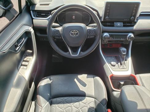Used 2020 Toyota RAV4 TRD Off-Road image 14