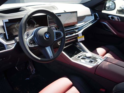 New 2026 BMW X6 xDrive40i w/ Premium Package image 15
