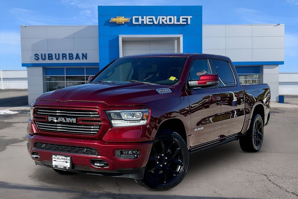 Used 2024 RAM 1500 Laramie AWD/4WD image 1
