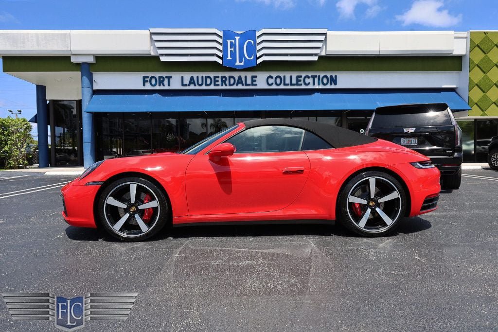 Used 2021 Porsche 911 Carrera S RWD image 3