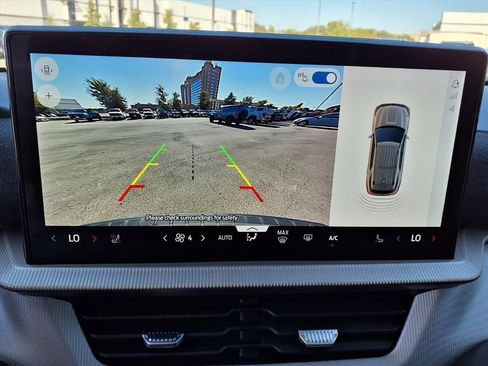 New 2026 Ford Explorer Active w/ Active Comfort Package image 9