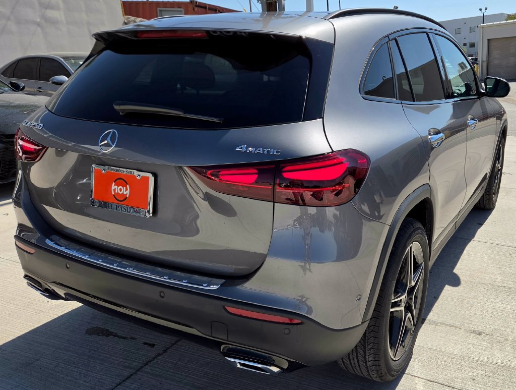 Used 2026 Mercedes-Benz GLA 250 4MATIC image 8