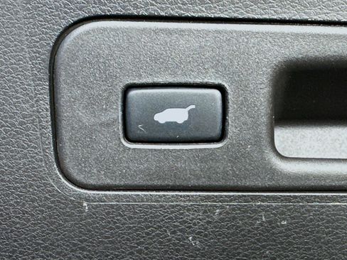 Used 2020 Acura MDX SH-AWD image 29