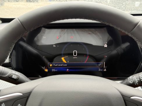 New 2026 Chevrolet Trax LT w/ LT Convenience Package FWD image 28