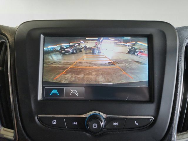 Used 2018 Chevrolet Malibu LT FWD image 15
