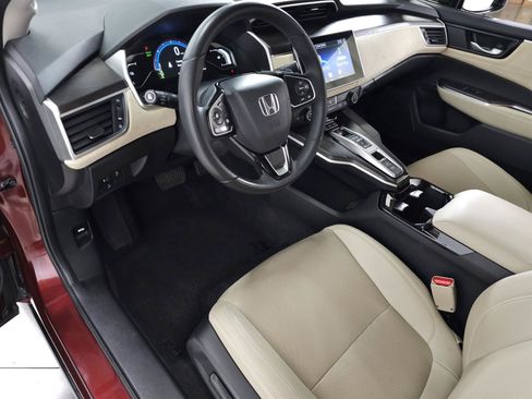 Used 2018 Honda Clarity Touring image 13