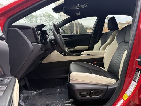 Used 2023 Lexus NX 250 FWD image 25