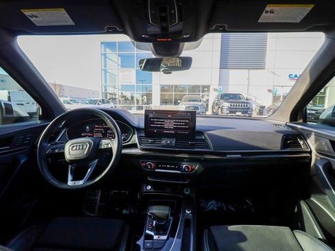 Used 2022 Audi SQ5 Premium Plus w/ Premium Plus Package image 57