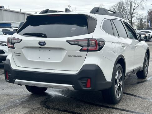 Used 2020 Subaru Outback Limited image 7