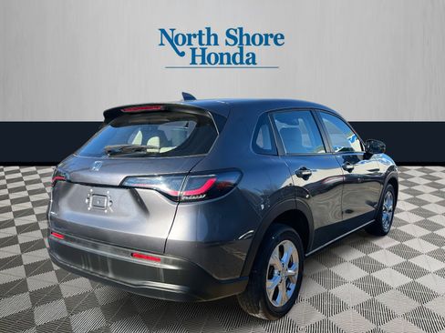 Certified 2023 Honda HR-V LX image 3