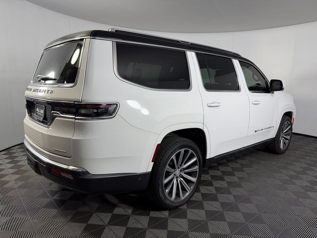 Used 2022 Jeep Grand Wagoneer Series II w/ Convenience Group III AWD/4WD image 6