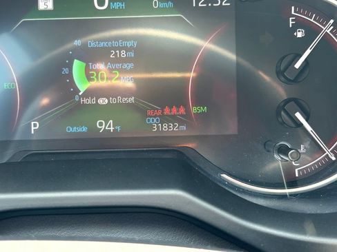 Used 2025 Toyota RAV4 XLE w/ Convenience Package FWD image 34