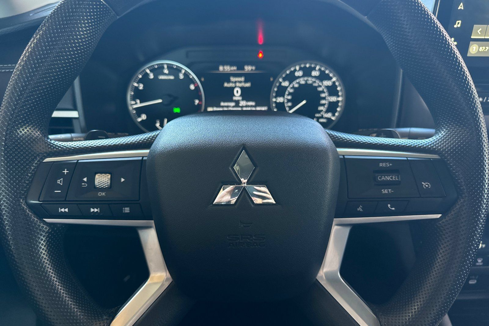 Used 2025 Mitsubishi Outlander ES AWD/4WD image 24