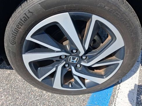 Used 2019 Honda HR-V Sport image 11