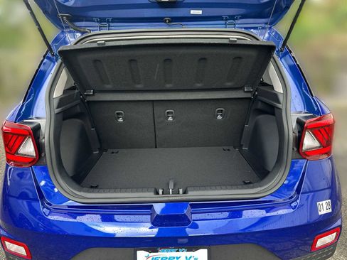 New 2026 Hyundai Venue SEL image 20