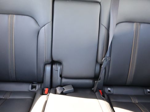 Certified 2025 MAZDA CX-90 3.3 Turbo w/ Select Package image 12