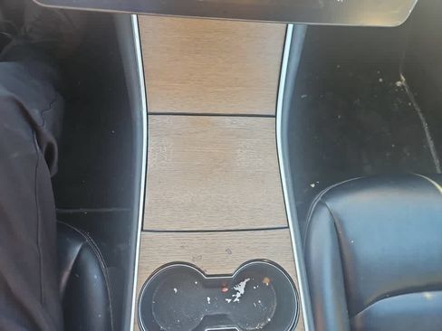 Used 2018 Tesla Model 3 Long Range RWD image 19
