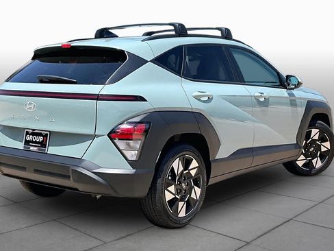 Used 2025 Hyundai Kona SEL FWD image 12