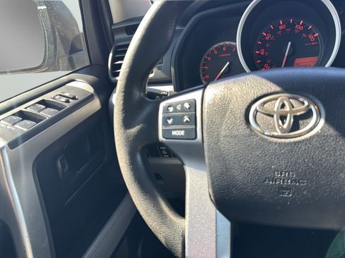 Used 2012 Toyota 4Runner SR5 w/ Convenience Pkg RWD image 27