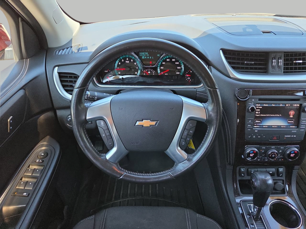 Used 2015 Chevrolet Traverse LT w/ Traveler's Package FWD image 10