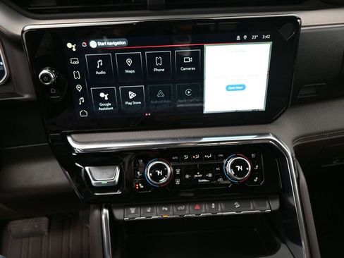 New 2026 GMC Sierra 3500 Denali w/ Technology Package image 12