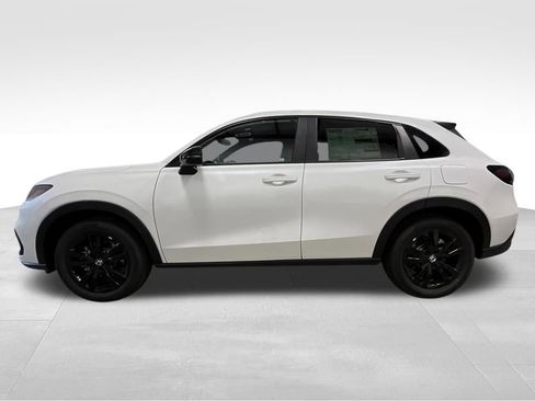 New 2026 Honda HR-V Sport image 2