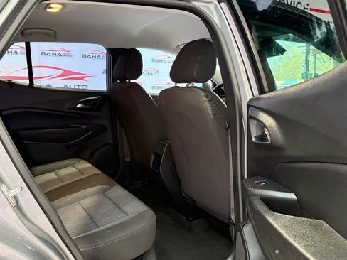 Used 2024 Chevrolet Trax LS w/ Driver Confidence Package FWD image 38