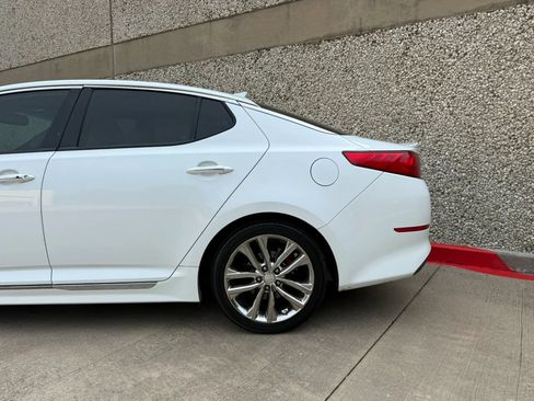 Used 2015 Kia Optima SX FWD image 15