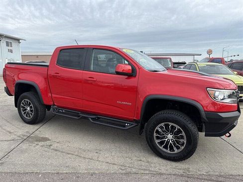 Used 2018 Chevrolet Colorado ZR2 w/ LPO, Premium Interior Package image 10
