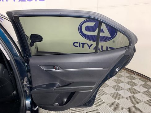 Used 2018 Toyota Camry LE w/ Protection Package (Q2) image 36