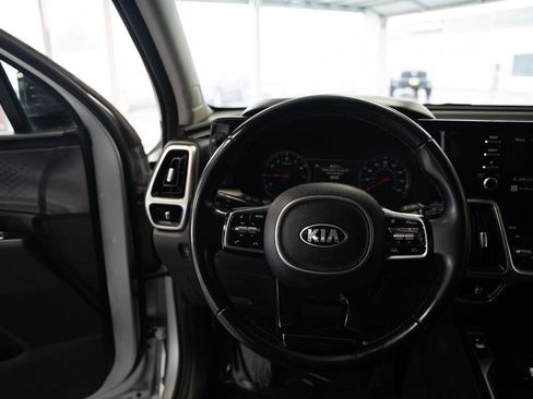 Used 2021 Kia Sorento S AWD/4WD image 9