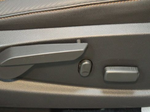 Used 2021 GMC Canyon AT4 w/ Driver Alert Package image 12