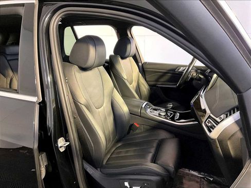 Used 2020 BMW X5 xDrive40i w/ Convenience Package AWD/4WD image 18